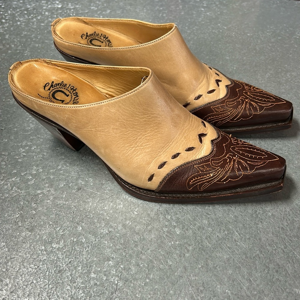 Charlie 1 Horse Shoes Women's 7.5B Western Mules Slip On Brown Leather Lucchese